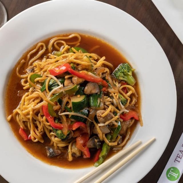 House Lo Mein (L).